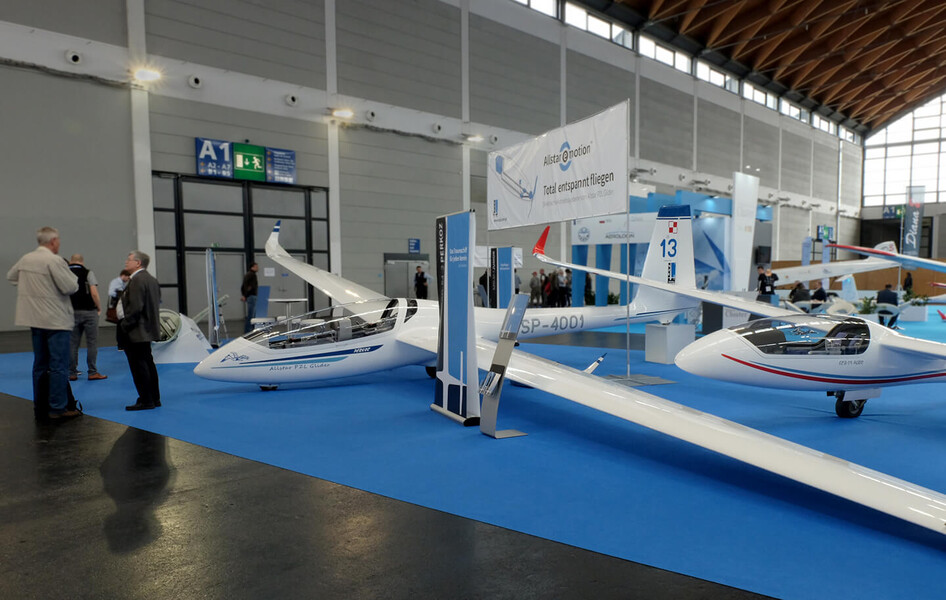 Szd-Allstar-Pzl-Glider-Aktuell-Aero2019-03-Stand